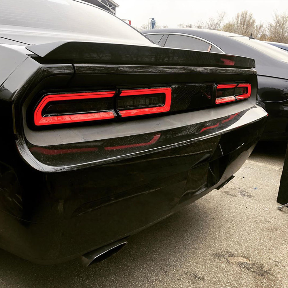 VLAND LED Tail Lights for Dodge Challenger 2008-2014 Canada