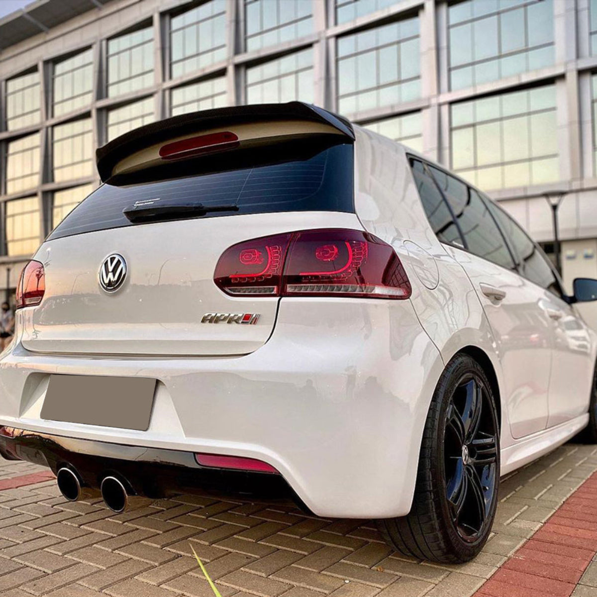 VLAND LED Tail Lights For 2009-2014 Volkswagen Golf 6 MK6 Canada